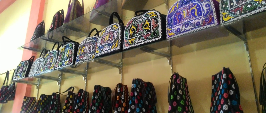 Tas Bordir Bu. Lee Ma